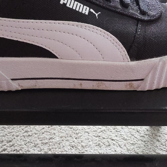 Puma Black Sneakers with White Soles - Picture 7 of 8